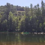 Casa vacanze Les Du Rocher Et De La Boucle Du Tarn