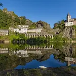 Casa vacanze Les Du Rocher Et De La Boucle Du Tarn *